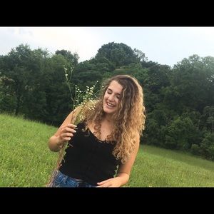 Meet your Posher, Megan